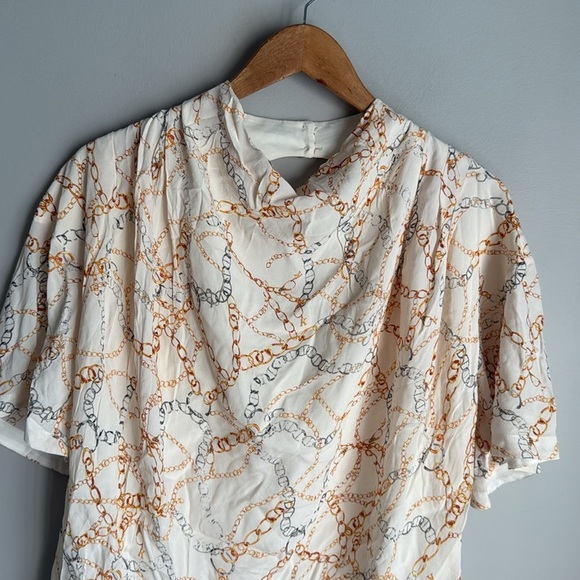 NEW Karen Millen Viscose Crepe Chain Cowl Neck Woven Top 8 - Picture 5 of 10